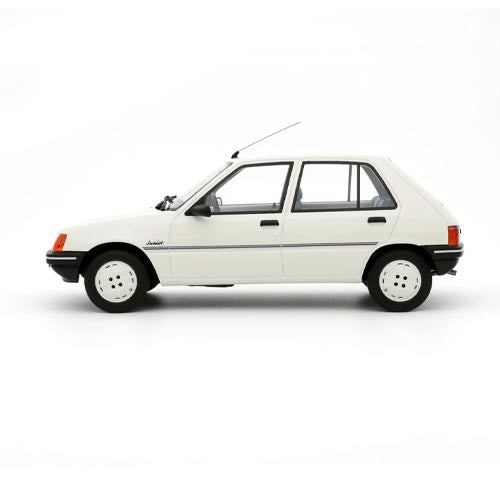 PEUGEOT 205